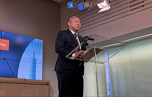 俞大㵢用「鏟子超人」反駁「無抵抗中共說」 矢板明夫：林和立骨子支持中國大一統 