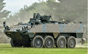 日首輛帕特里亞AMV XP戰鬥裝甲車亮相! 將全面取代96式裝甲車