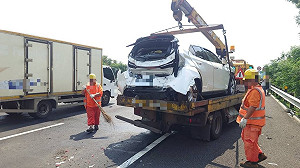 聯結車中山高釀連環車禍  13人送醫無大礙