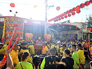 梧棲浩天宮7天6夜進香啟程 清水60警力維護交通