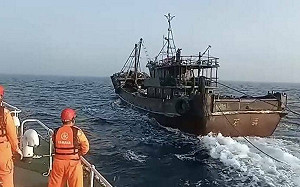 美研究：中國船假冒俄艦入台專屬經濟區 測反應力