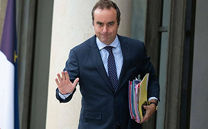 法國政治震撼彈 ! 總理27天上任即下台 馬克宏陷政治危機