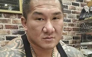 不只館長運勢差！專家曝「倒三角臉」命相警訊：「這三人」同陷衰運期