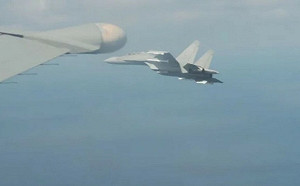 中加戰機近距對峙！不到60公尺 加方監控北韓遭2中機尾行半小時