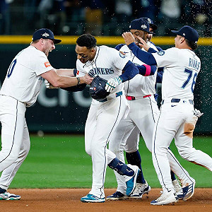 MLB季後賽殊死戰15局創紀錄 水手打虎晉美聯冠軍戰