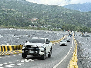 馬太鞍溪橋便道通車!縣道193線取消交管 開放小客車通行