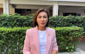 化身「賴醫師」急救昏倒獅姐！  邱議瑩讚：總統專業冷靜令人安心  