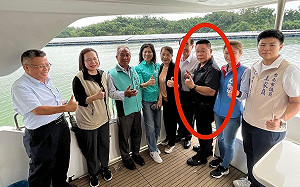 郭國文嗆蔡育輝「先比讚後反光電」  痛批變臉帶風向：惡質政客製造恐慌