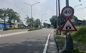 高雄交警躲樹後抓超速遭PO網公審！網友一面倒挺執法