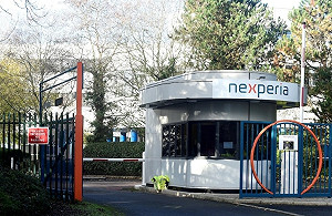 疑走私晶片到中國! 荷蘭罕見控制安世半導體 在黃仁勳身邊的她也恐是「燕子」