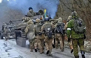 俄羅斯費時3年半為何仍打不下烏克蘭? 專家：以一國之力對抗北約