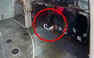 機械車位竟自動下沉！車主受困地下 驚險畫面曝光