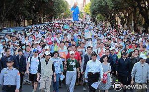 林朝億觀點》刮掉奶油的民進黨北市長提名