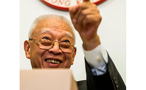 誰敢相信他?   董建華:涉港國安法只針對極少數犯下嚴重罪行者