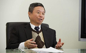 楊志良「混打」疫苗會有生命危險嗎?李秉穎:應該不會有問題