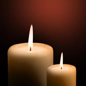 寫詩祝禱高雄受難者  文學界響應