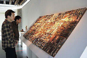 陶博館展出國際知名雕塑家朱銘的陶作