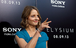 摩登家庭2.0版：茱蒂佛斯特結婚了！