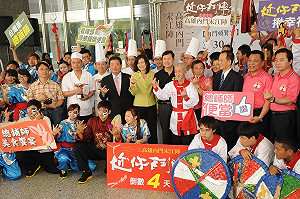 「尬你鬥陣」  內門宋江陣搶鮮開鑼