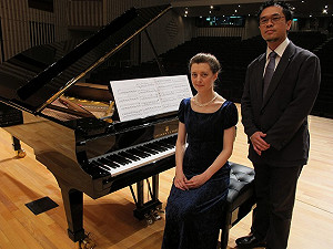 俄國鋼琴家艾玲娜首演  史坦威新琴登場