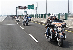 5百輛哈雷飆國道  宣傳迎王祭