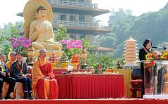 選戰話題/周美青蔡英文意外同台  2人展風度