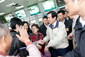 選情預測/雙英賭盤膠著  組頭縮手觀望