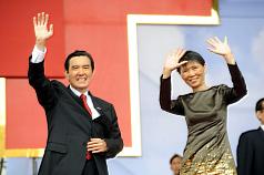 《嘉言錄》酷嫂穿舊衣  國史館：平凡中看偉大