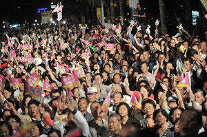 選情分析/社會分配議題成為選戰主軸