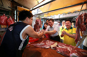 柯P：捷運公車像左右手 應整體規劃