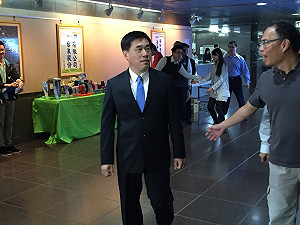 郝龍斌：以藍綠和解角度 贊成扁保外就醫