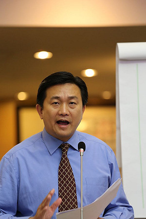 南鐵地下化問題難解  王定宇建議公投