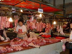 民進黨團刪新北市場攤位租金2成