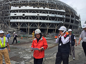 北市：大巨蛋屋頂該拆 遠雄認為安全不拆