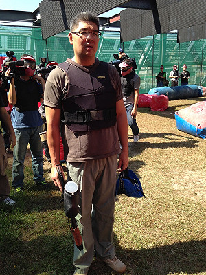 和青年軍打漆彈 連：聽到槍聲仍有陰影