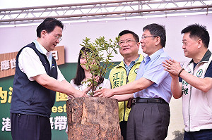 新竹擁7百坪農地 柯P：父親曾盼回去開業