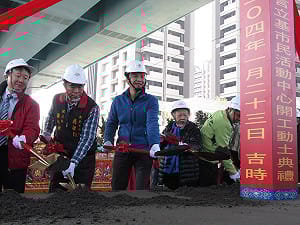 賴質疑僭越毛揆 朱立倫：按照慣例