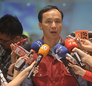 民調贏游錫堃2成  朱立倫：和自己比較