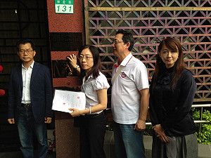 羅淑蕾告柯P逃漏稅 柯辦按鈴反控誣告