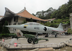 軍方加持  新北市忠靈祠變身「武器公園」