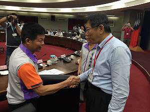 700元官舍惹議  柯P：媒體不關注再檢討