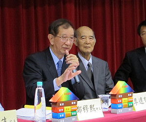 李遠哲：老人應自食其力  好的留下一代