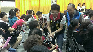 利多政策吸票？謝立功：5歲以下月領2500