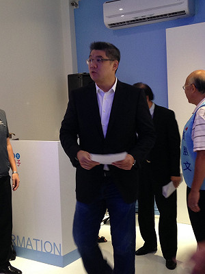 下戰帖 連勝文和柯P對賭：找會計師查帳