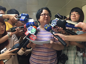 市議會要柯P致歉 擇日敲時間進行質詢