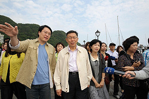 北基快捷巴士不可行？柯P：不合時宜就修法