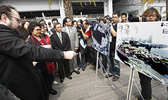 流行音樂中心簽約  陳菊承諾3年半內完工