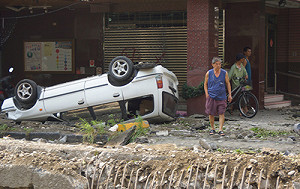 與時間賽跑  高市府公布氣爆前3小時作為