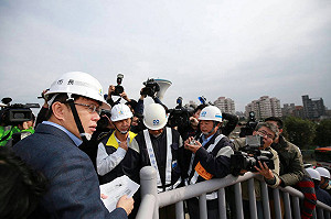 地下道若只為世大運 柯P：寧封路、不遷樹