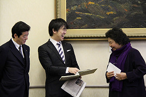 陳菊會日本政壇當紅炸子雞「橋下徹」